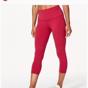 ISO Align size 6 or 8 lulu leggings ;)